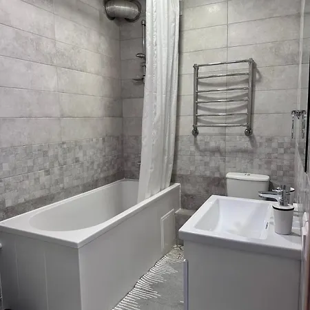 Sisters Apartment Shevchenko Chernihiv Exterior photo